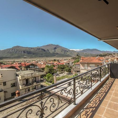 Meteora Heaven And Earth Premium Suites - Adults Friendly كالامباكا المظهر الخارجي الصورة